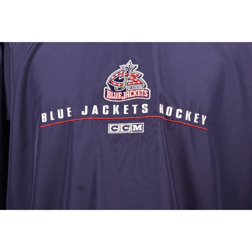 CCM Mens Columbus Blue Jackets Pullover Jacket NHL Size Medium Blue Red Hockey
